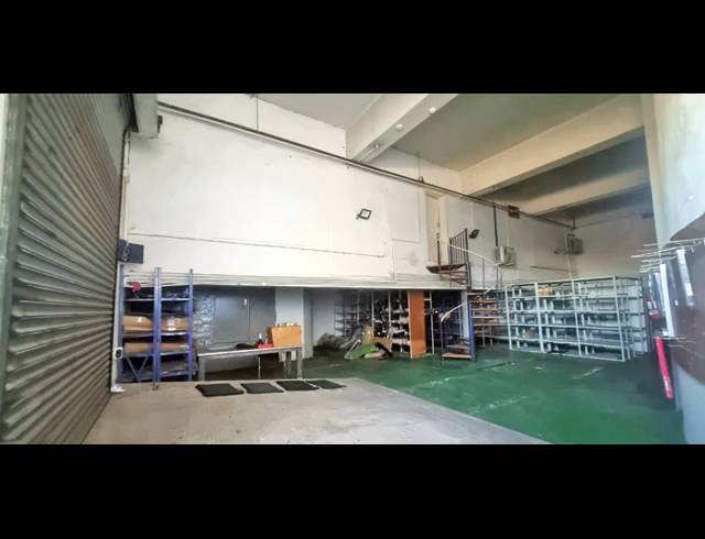 5,176M² BUILDING FOR SALE IN SYDENHAM